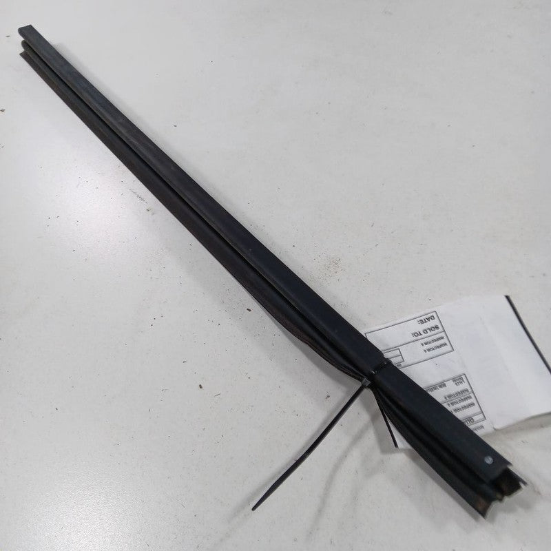 Nissan Altima Right Rear Weather Strip Interior  2017 2016 OEM