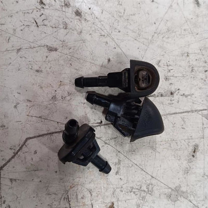 Subaru Legacy Windshield Wiper Washer Fluid Hood Sprayer Nozzles  2020