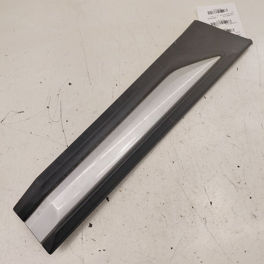 Mitsubishi Outlander   Door Molding Trim Strip Right Passenger Side Re