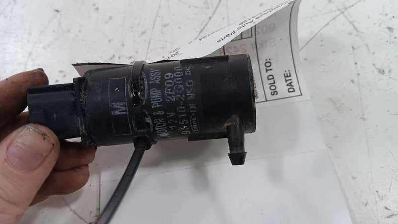 Hyundai Elantra Windshield Washer Wash Fluid Reservoir Motor Pump Elec