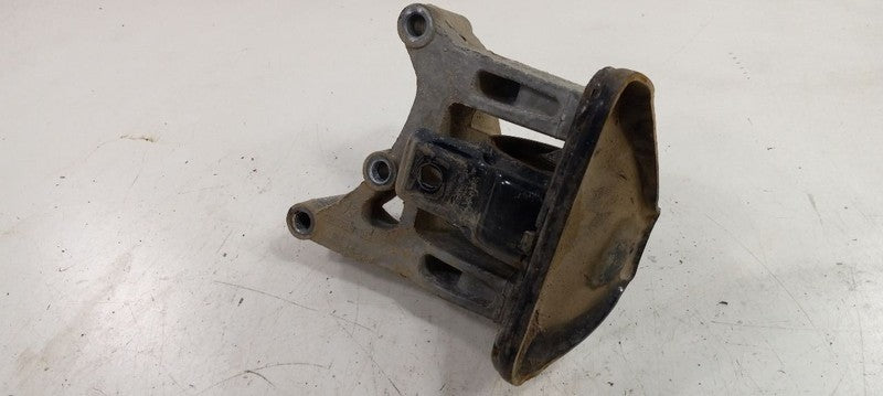 Dodge Avenger Engine Motor Mount Left Driver 2014 2013 2012 2011 2010