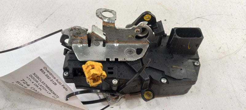 Saturn Vue Door Latch Lock Left Driver Front 2008 2009 2010 OEM