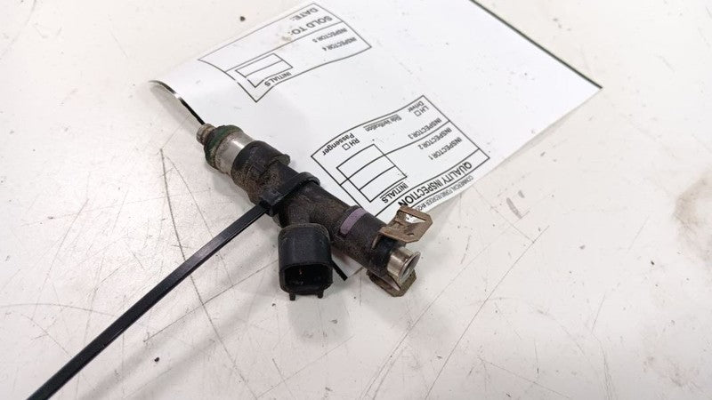 L50113250 Fuel Injection Injector 2.5L Fits 09-13 MAZDA 6