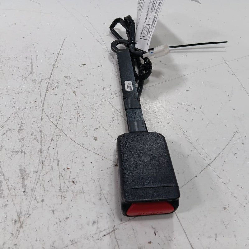 Driver Left Front Seat Belt Buckle Latch 18-19 21-23 Nissan Kicks