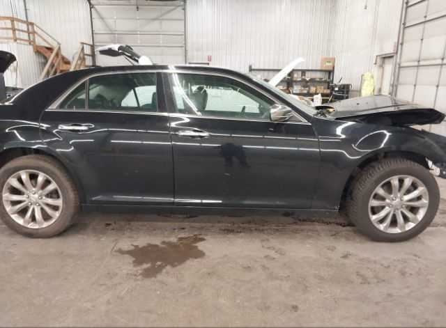 Chrysler 300 Rear Sway Bar Bushing Mounting Bracket  2017 2018 2019