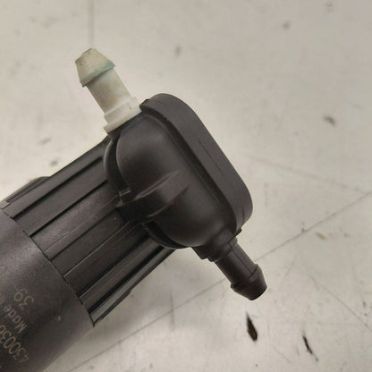 Chevy Trax Windshield Washer Wash Fluid Reservoir Motor Pump Electric 