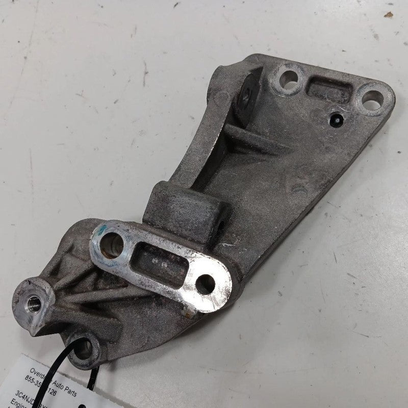 Jeep Compass 2.4 Alternator Mount  2018 2019 2020 2021 2022 OEM