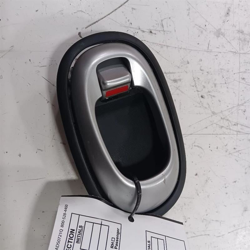 Kia Soul Door Handle Left Driver Front Interior Inside  2017 2018 2019