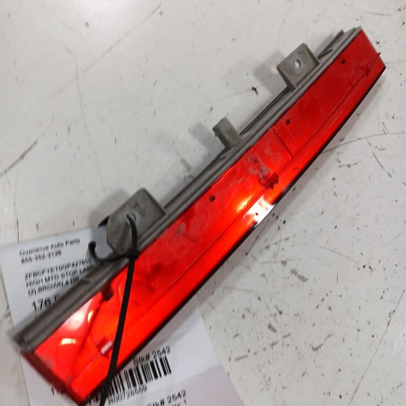 Fiat 500 High Mount Tail Lamp Third 3rd Brake Light  2016 2017 OEM