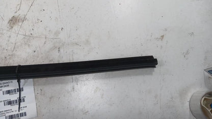 Buick Encore Right Rear Weather Strip Interior  2013 2014 2015 2016 OE