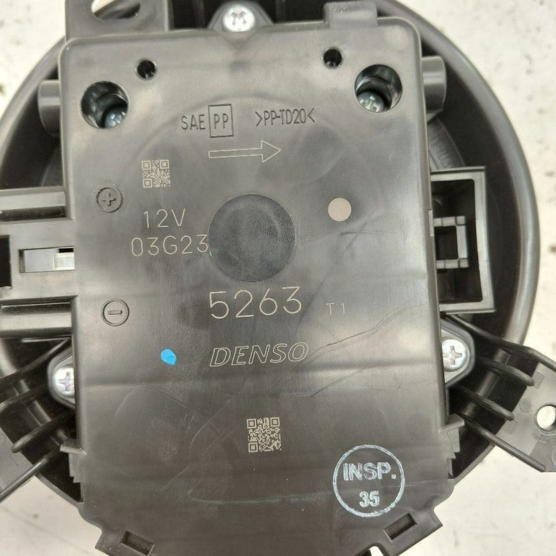 Blower Motor Fits 20-24 Mitsubishi Mirage