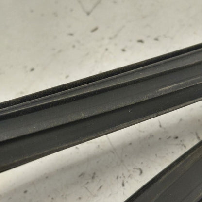 Chevy Trax Door Glass Window Seal Rubber Right Passenger Front  2025 2