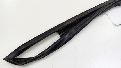 Sentra Door Glass Window Seal Rubber Left Driver Front 2007 2008 2009 2010 2011