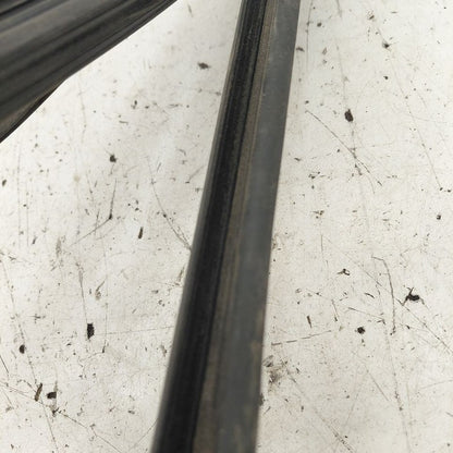 Honda CR-V Door Glass Window Seal Rubber Right Passenger Front  2019 2