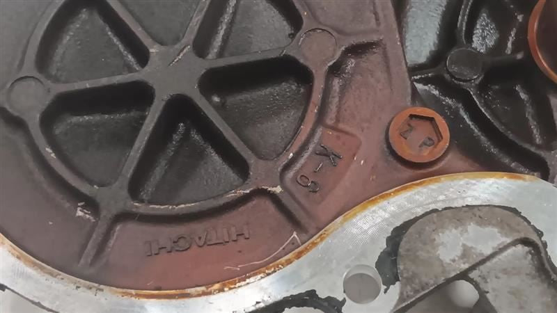 Infiniti G37 Variable Timing Gear Oil Control Valve Solenoid Cylinder 