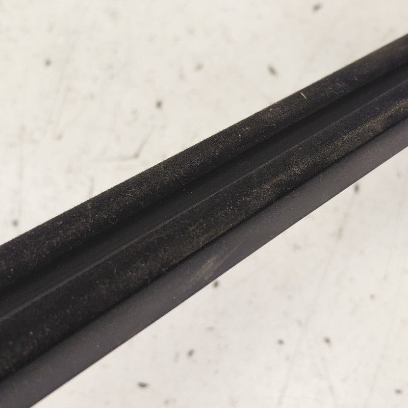 Honda Clarity Left Rear Weather Strip Interior  2018 2019 2020