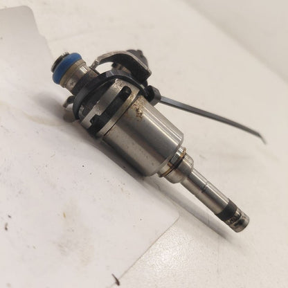 Fuel Injection Injector 1.6L Fits 12-17 Hyundai Accent
