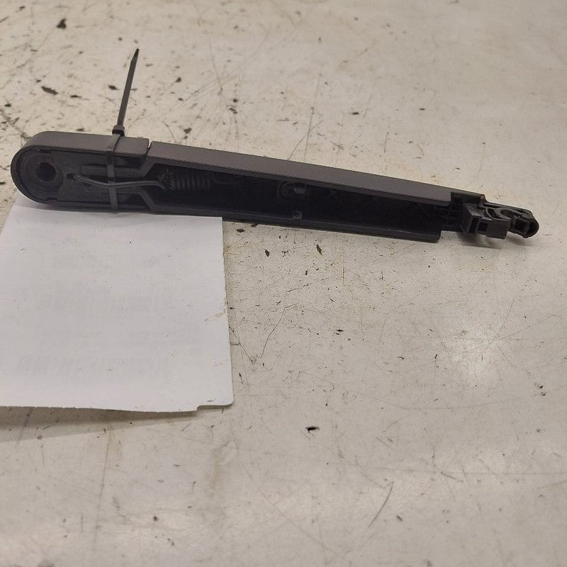 Hyundai Santa Fe Wiper Arm Rear  2019 2020