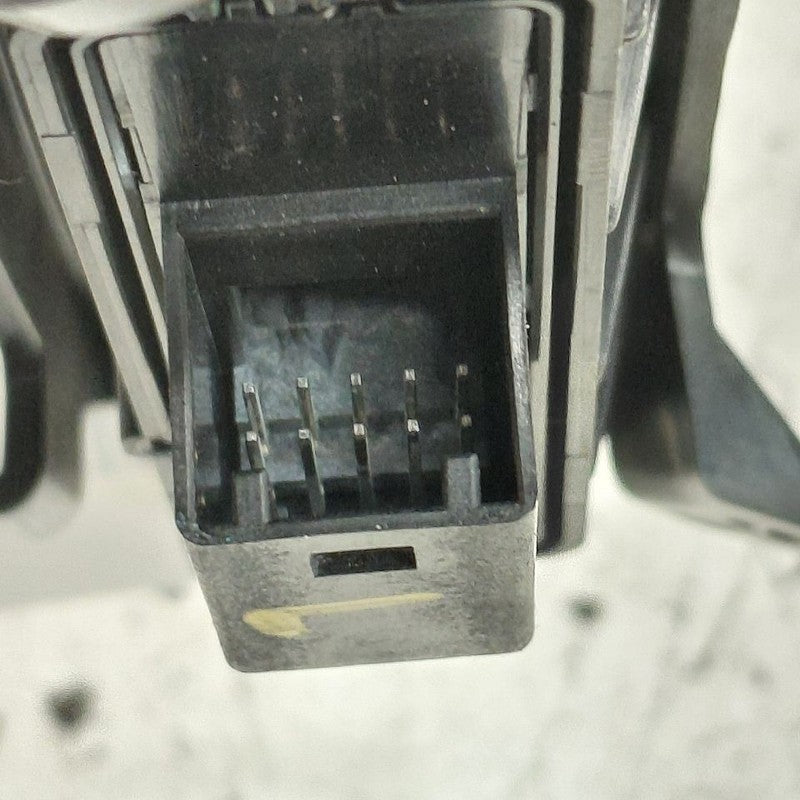 Cadillac CT6 Driver Left Seat Memory Switch  2018 2017 2016