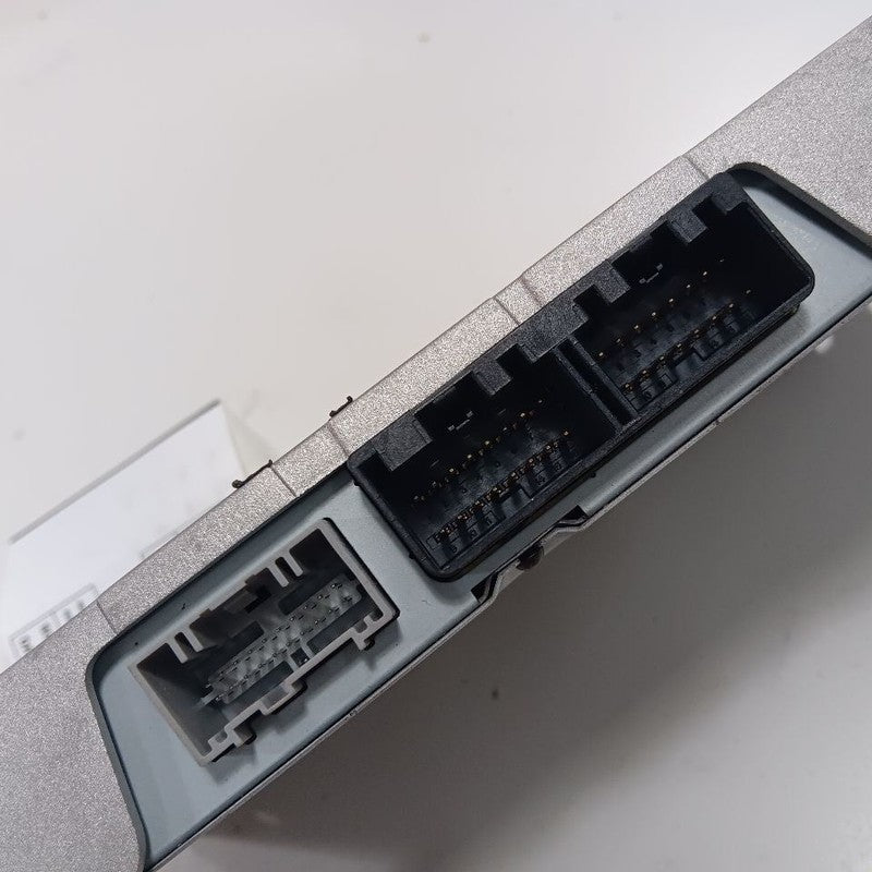 Audio Equipment Radio Amplifier 12 Speaker System 17-19 Ford Explorer