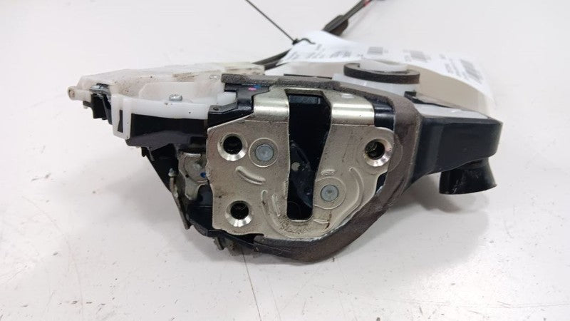 Toyota Prius Door Latch Lock Right Passenger Front 2015 2014 2013 2012