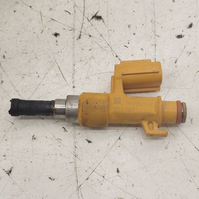 Upper Fuel Injection Injector Fits 18-21 Lexus NX300