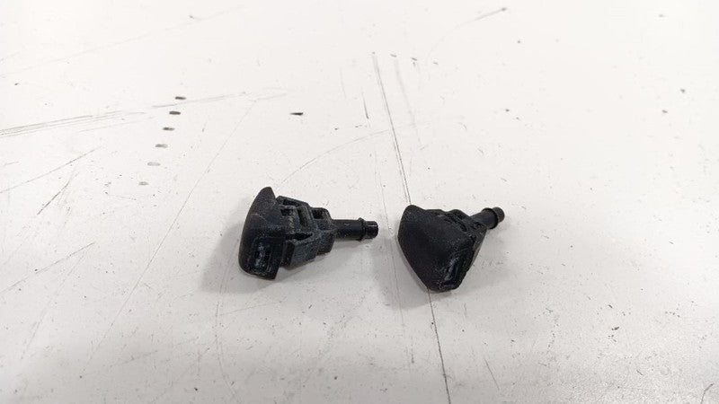 Chevrolet Equinox Windshield Wiper Washer Fluid Hood Sprayer Nozzles 2