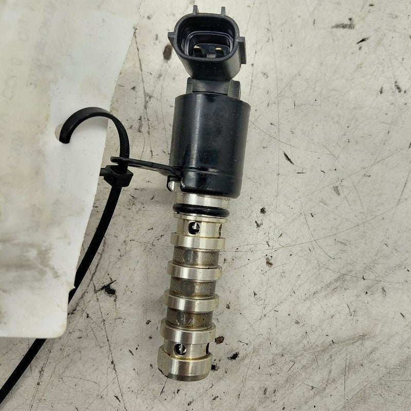 Kia Sportage Variable Timing Gear Oil Control Valve Solenoid Cylinder 
