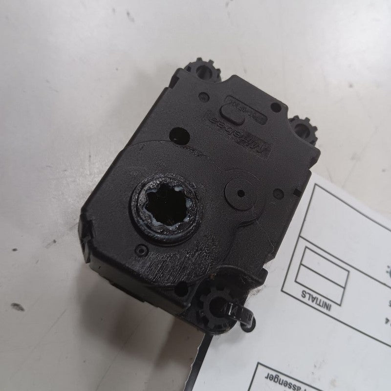 Chevy Trailblazer Flap Door Motor Heater AC Door Actuator  2021 2022 2