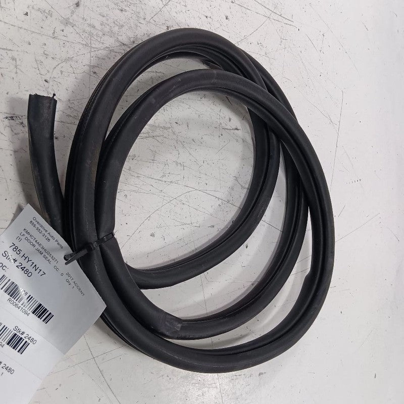 Hyundai Accent On Body Door Jamb Seal Gasket Front Left Driver 2014 2015 2016 20