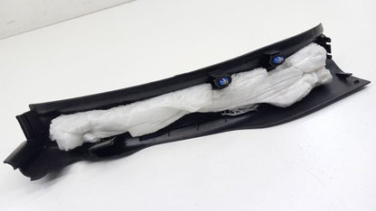 Chevy Malibu Sill Trim Plate Door Jam Threshold Right Rear 2014 2015 2016 17