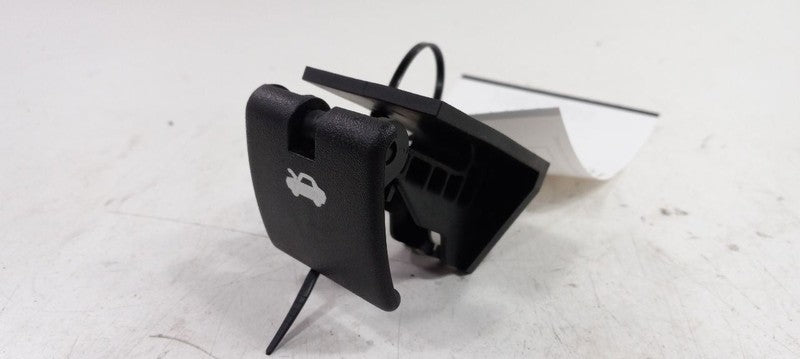 Cadillac CTS Hood Latch Release Handle Lever Switch 2010 2011 2012 2013 2014