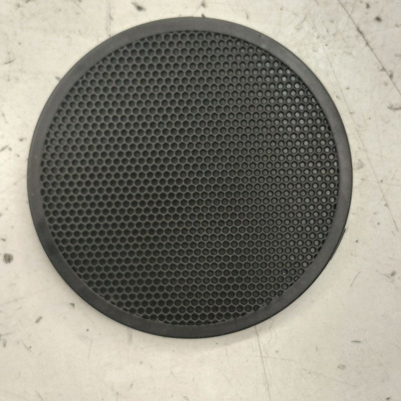 2018 Fiat 500 X Model Passenger Right Rear Door Speaker Grille {156119