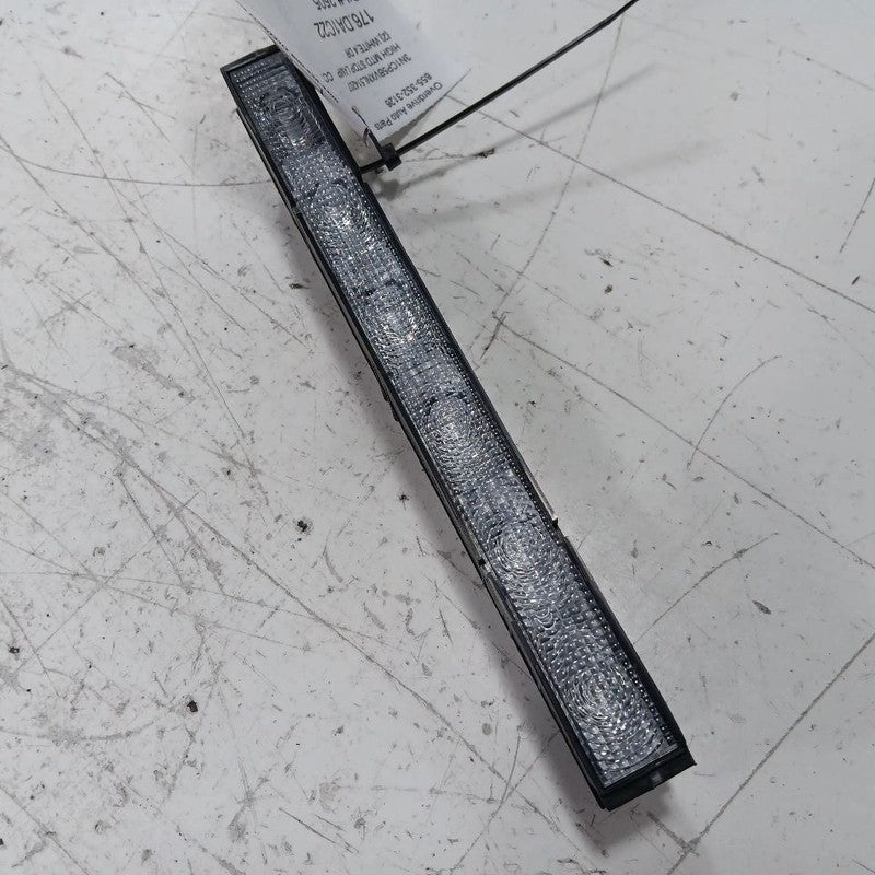 Nissan Kicks High Mount Tail Lamp Third 3rd Brake Light  2021 2022 2023 2024