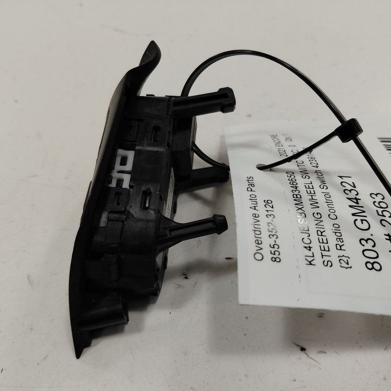 Buick Encore Steering Wheel Mounted Radio Control Switch {42391498} 20