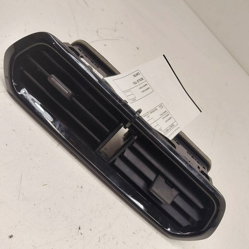 Ford Ecosport Dash Air Vent Center Middle  2020 2021 2022 OEM