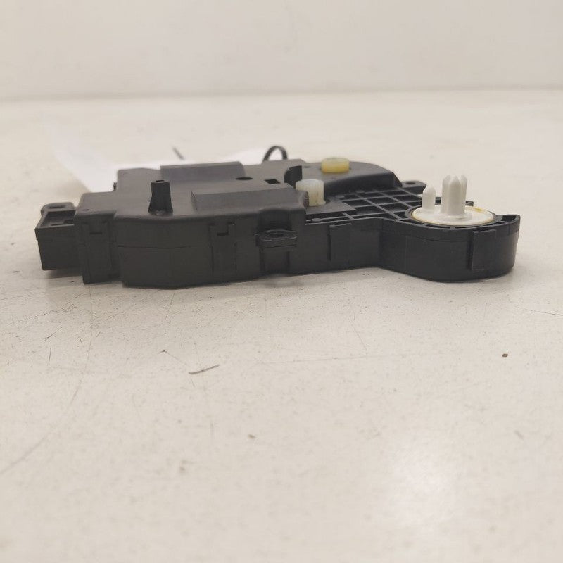 Toyota Prius Flap Door Motor Heater AC Door Actuator  2022 2021 2020
