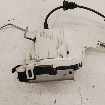 Chrysler 300 Door Latch Lock Right Passenger Rear  2017 2018 2019