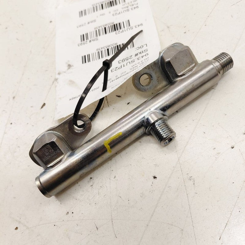 Subaru Crosstrek Driver Left Front Fuel Rail Injection Injector Mount 
