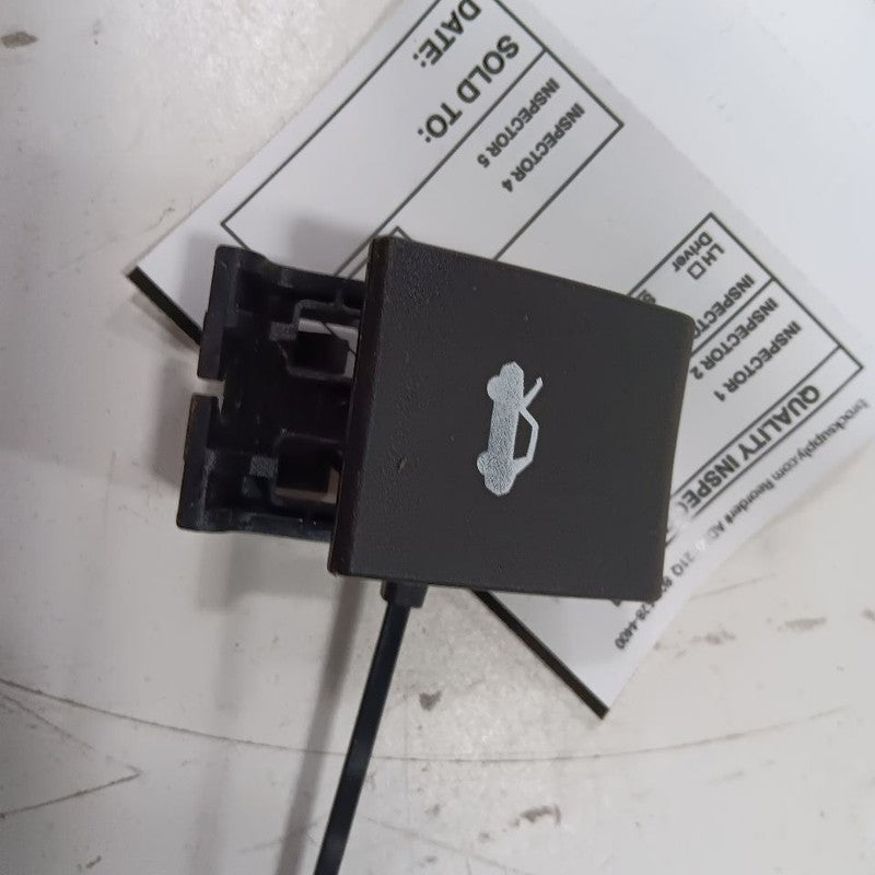 Jeep Renegade Hood Latch Release Handle Lever Switch   2021 2020 2019