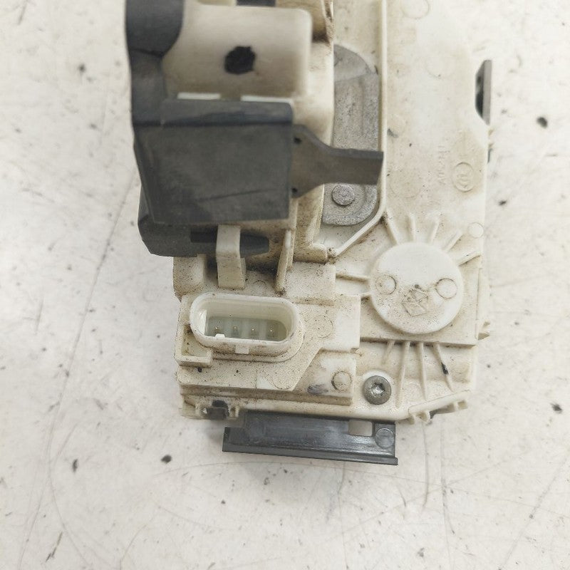 Jeep Cherokee Door Latch Lock Right Passenger Rear  2019 2020 2021
