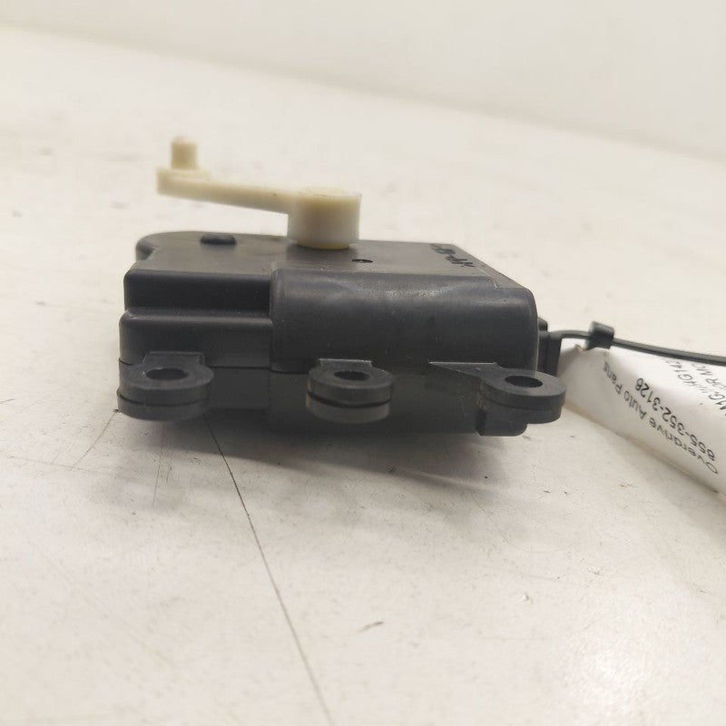 Mazda 6 Flap Door Motor Heater AC Door Actuator  2016 2015 2014