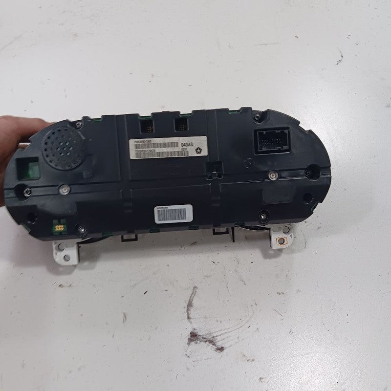 Speedometer Cluster 140 MPH 3.5" Screen Fits 17-18 CHEROKEE