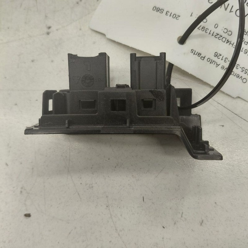 Volvo S60 USB Plug In Hub Port  2013 2014 2015