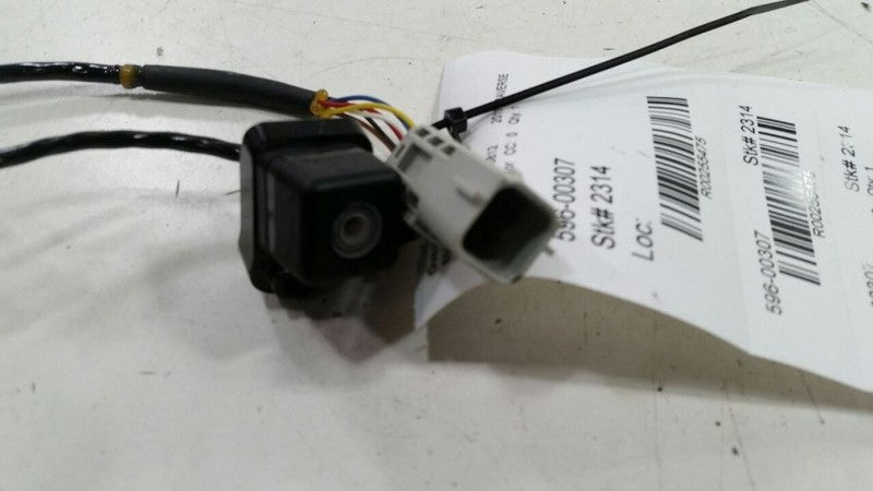 Camera In Liftgate Opt UVC Fits 09-12 TRAVERSE OEM