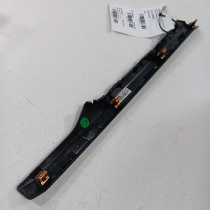 Chevy Trailblazer Passenger Side Dash Molding Trim {42712110} 2021 202