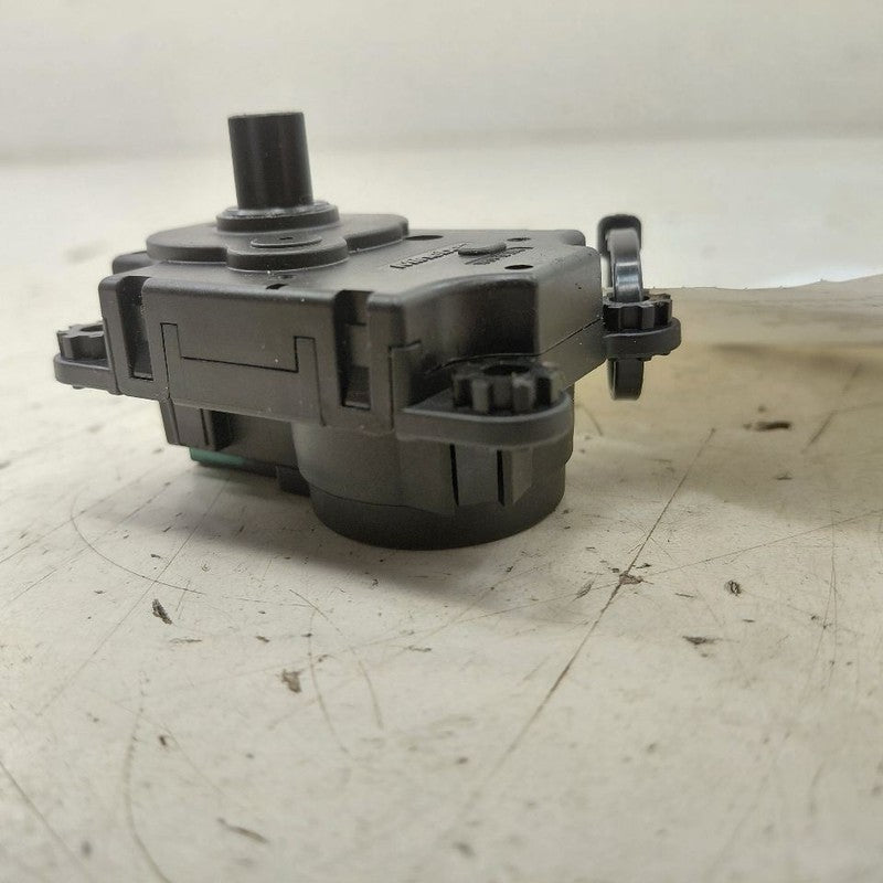 Chevy Equinox Flap Door Motor Heater AC Door Actuator  2024 2023 2022