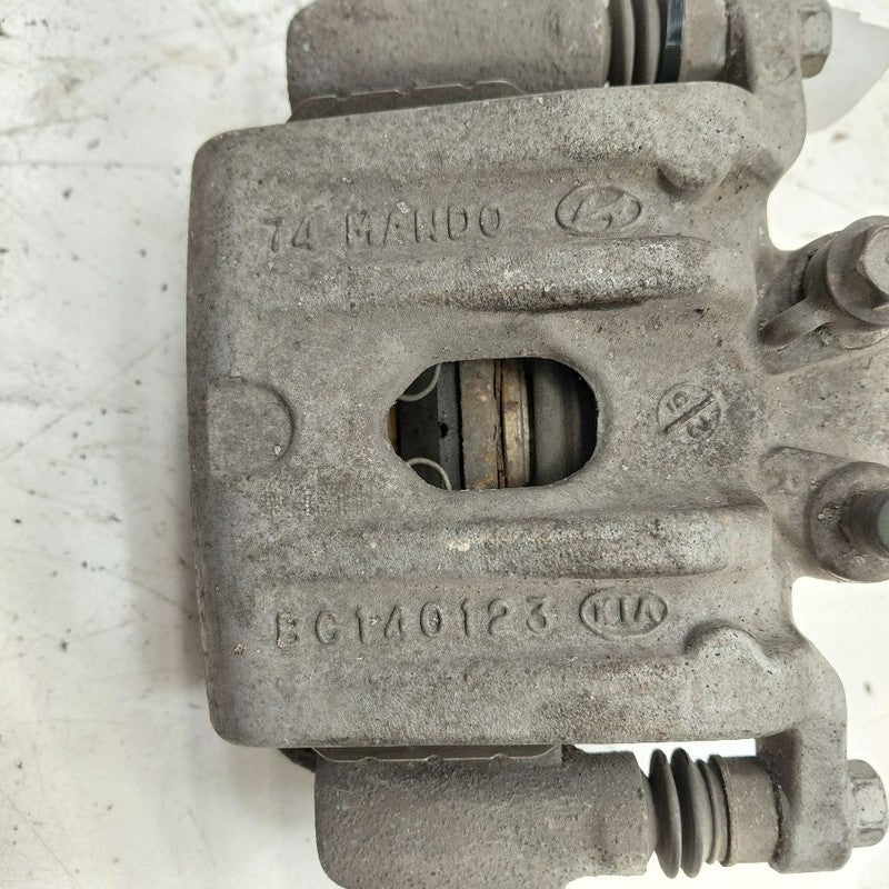 Passenger Right Rear Brake Caliper Without Painted Calipers 16-20 Kia 