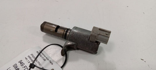 Ford Fiesta Variable Timing Gear Oil Control Valve Solenoid Cylinder Head 2015