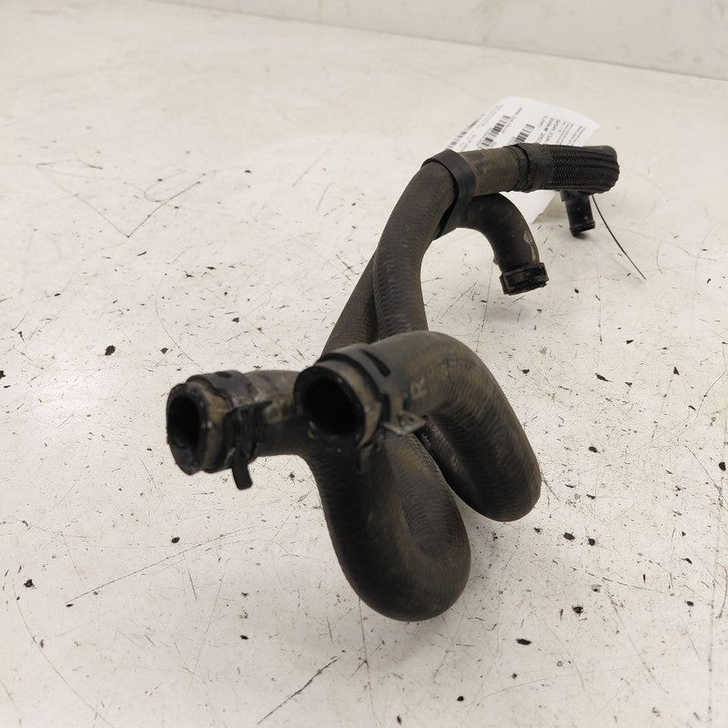 Nissan Versa Note Coolant Line Crossover Pipe  1.6 2019 2018 2017